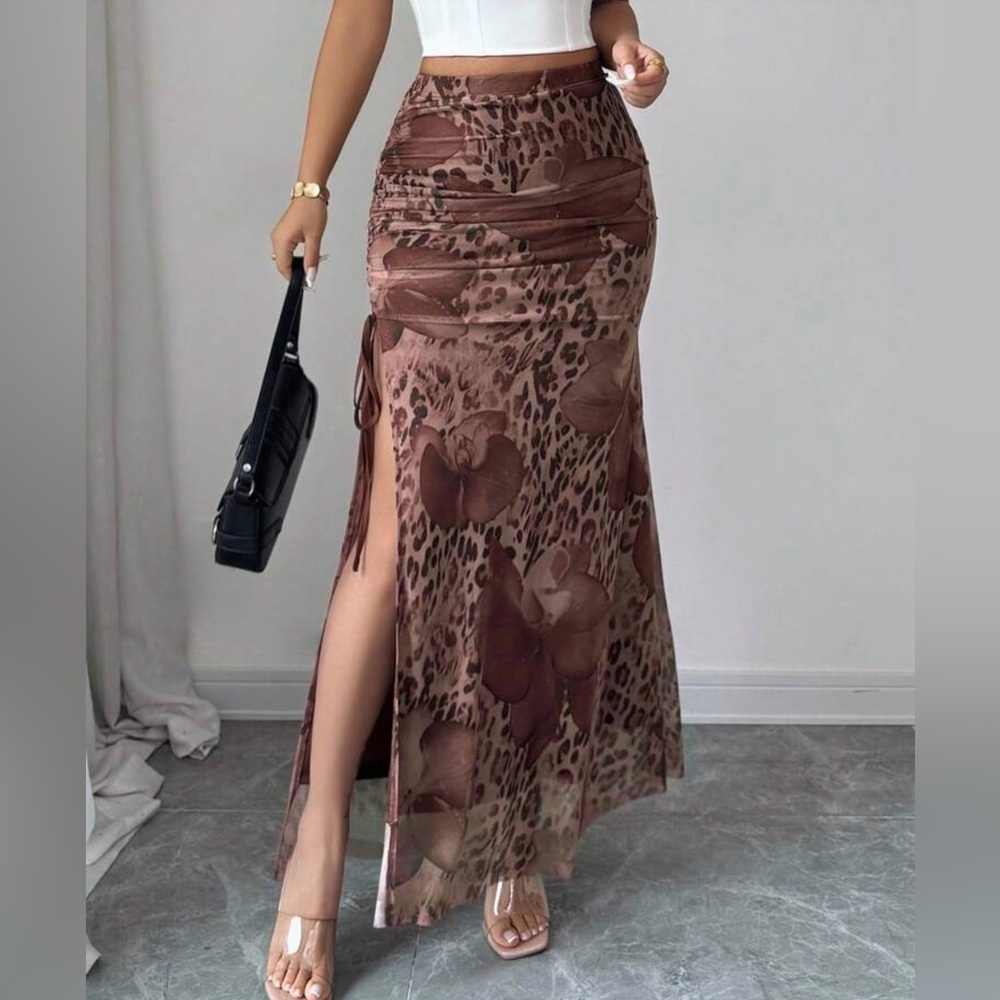 Brown Floral Maxi Skirt - never worn - Picture 4 of 7